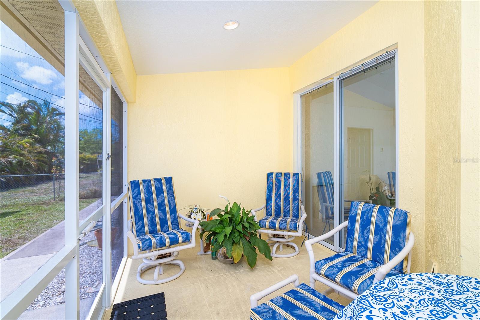 Image 13 of 42 For 6158 Cavan Street
