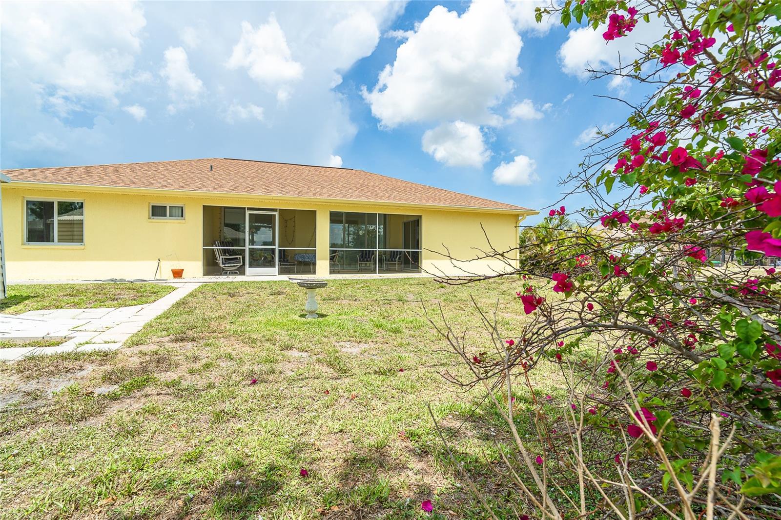 Image 18 of 42 For 6158 Cavan Street