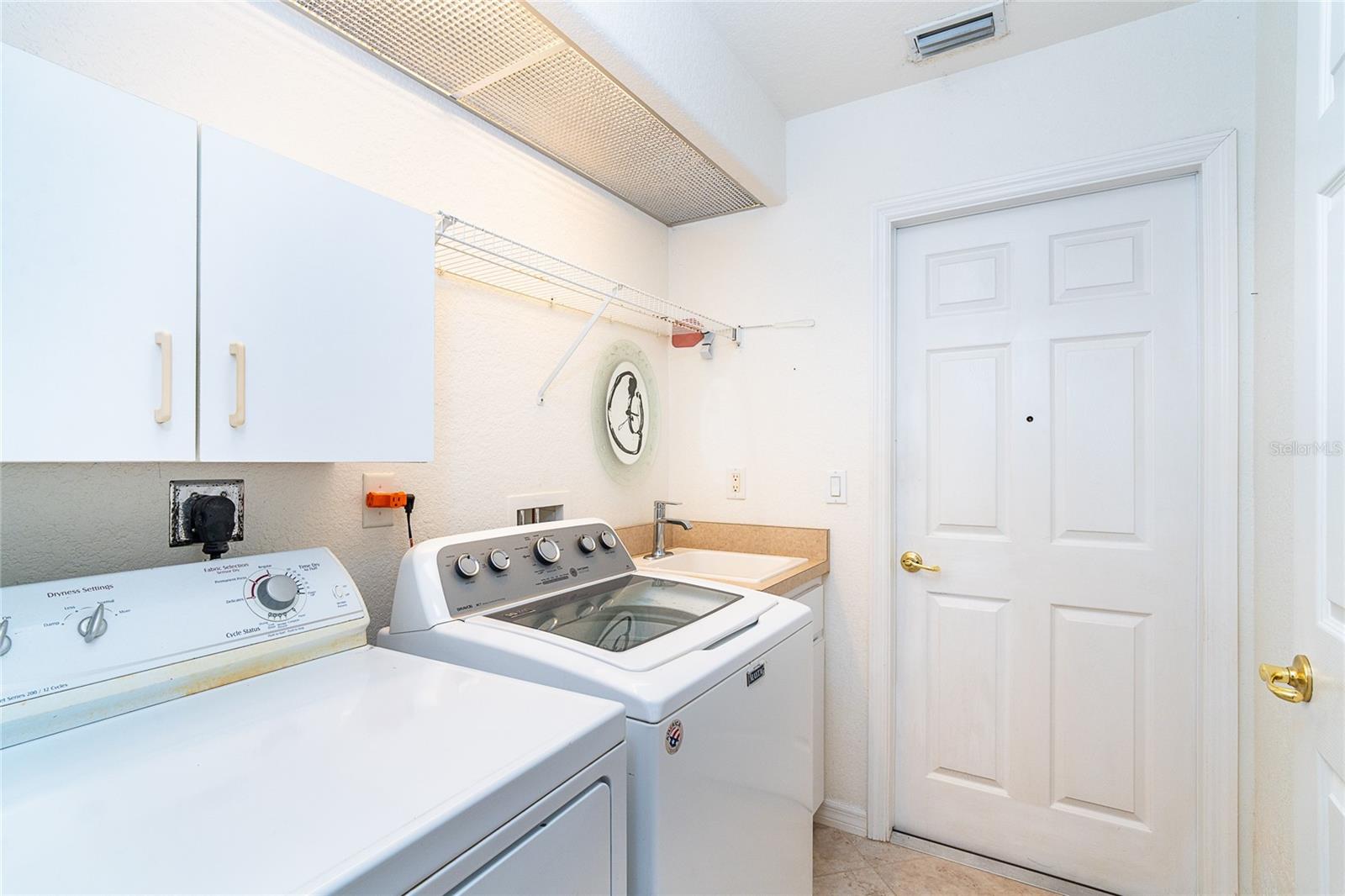 Image 35 of 42 For 6158 Cavan Street