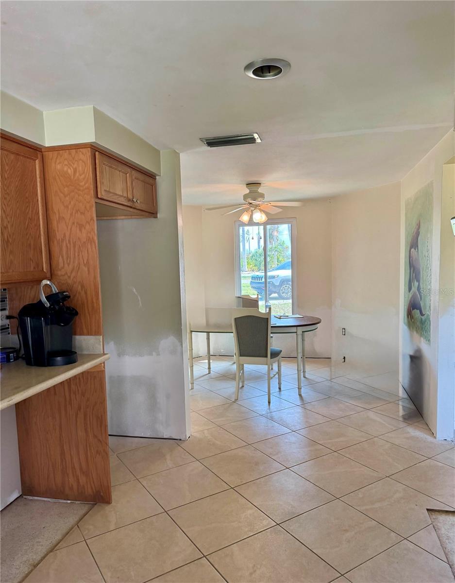 Image 13 of 20 For 310 Green Dolphin Drive