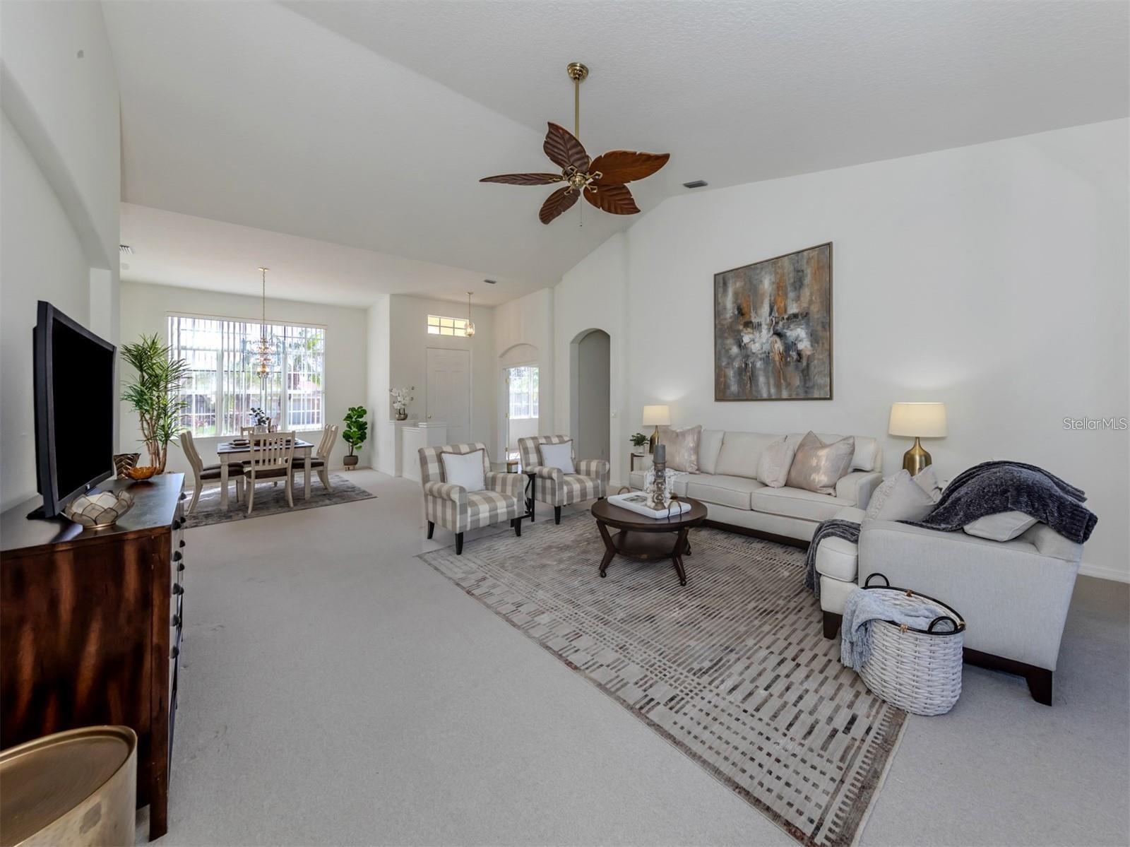 Image 2 of 8 For 202 Lake Victoria Court