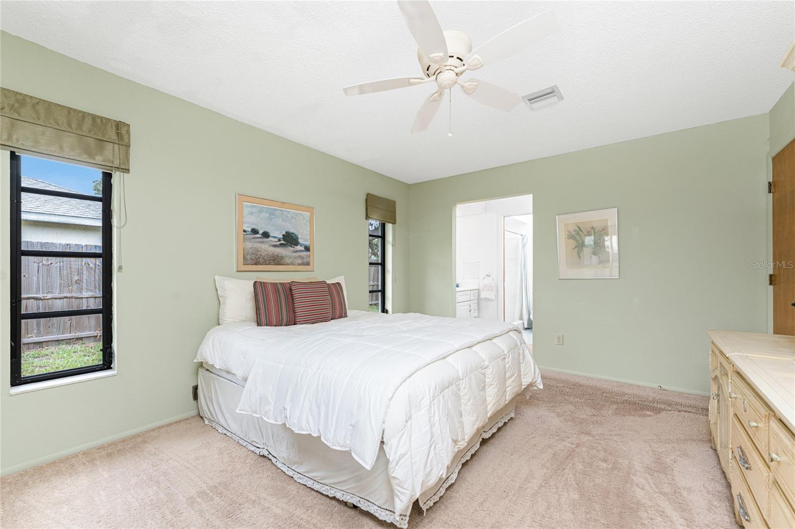 Image 25 of 53 For 1337 Le Pera Road