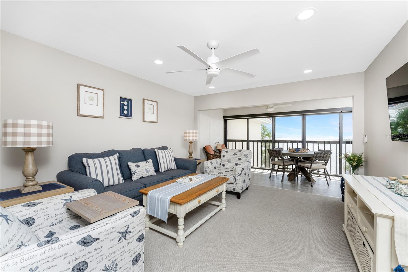 Image 13 of 42 For 1591 Beach Road 402