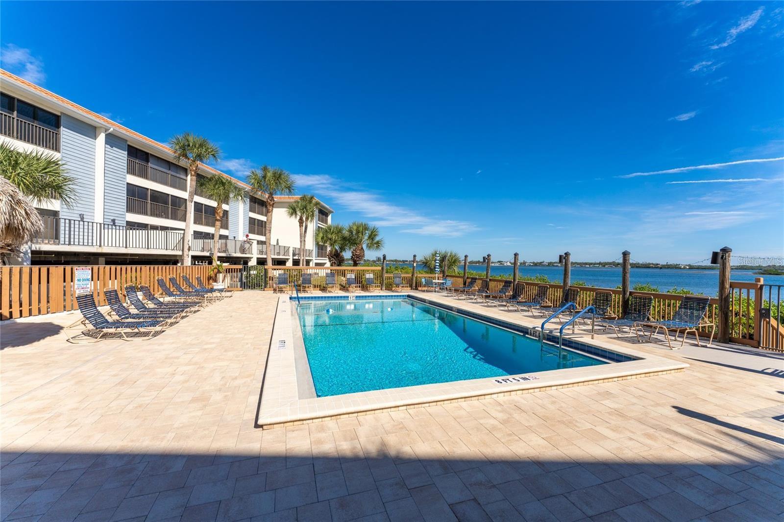 Image 2 of 42 For 1591 Beach Road 402