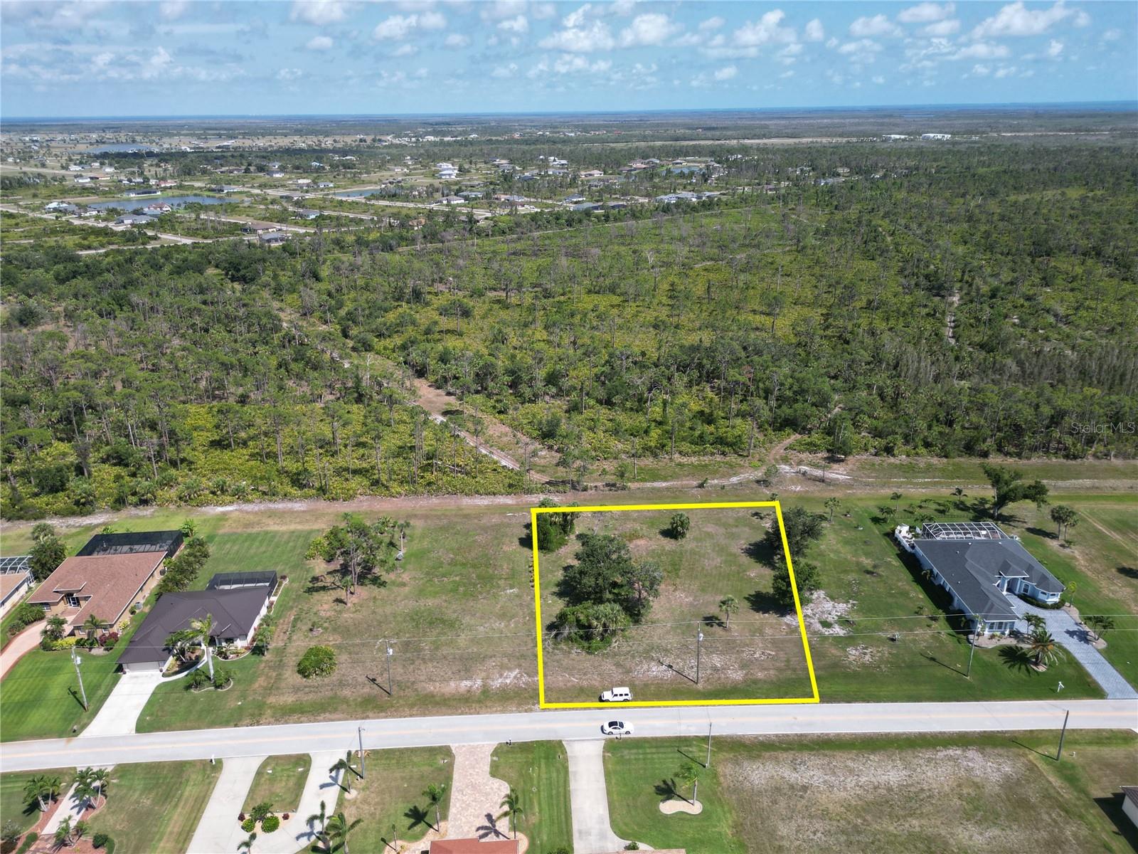 Image 9 of 19 For 1055 Boundary Boulevard