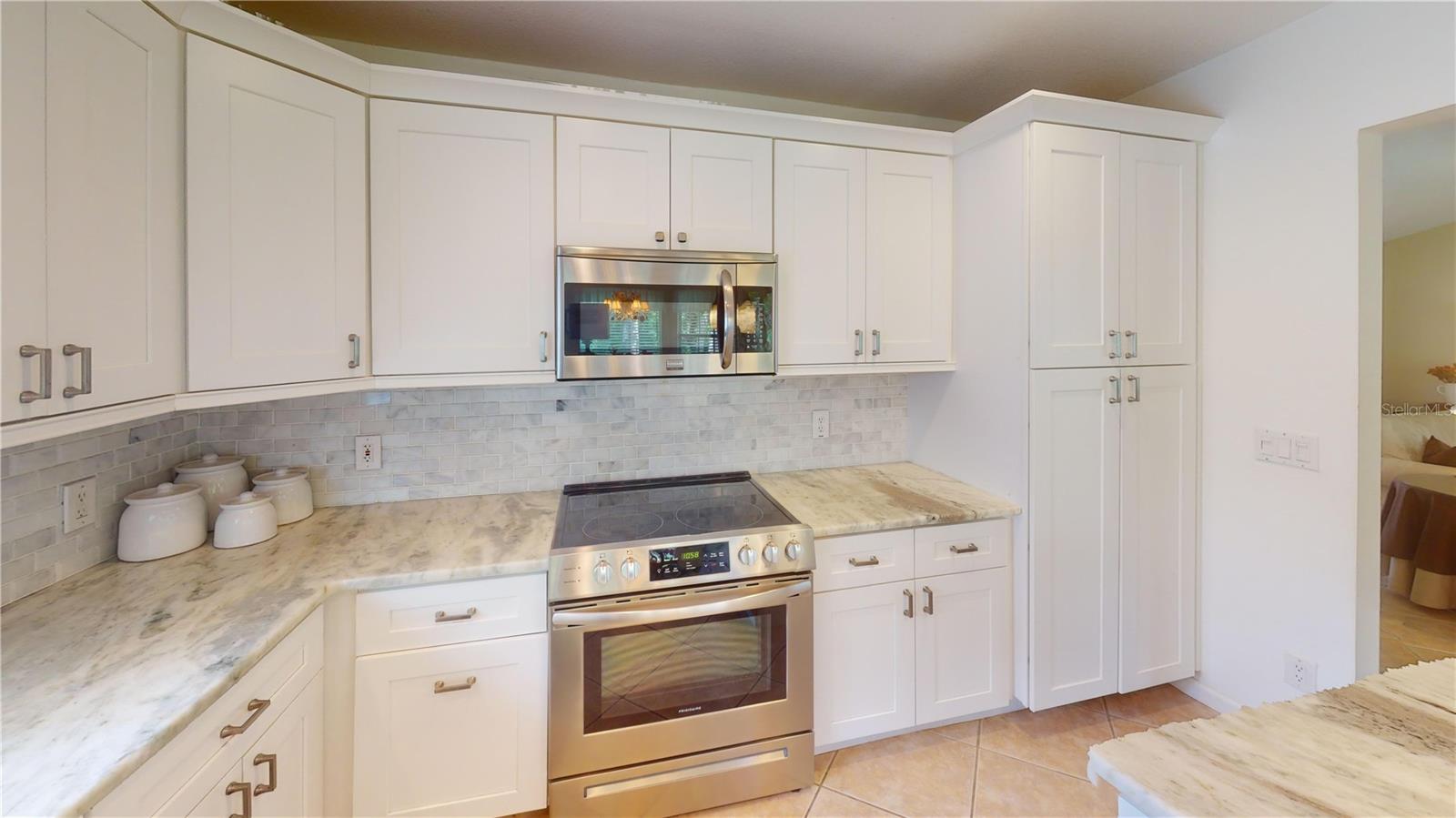 Image 15 of 40 For 399 Blue Springs Court 203