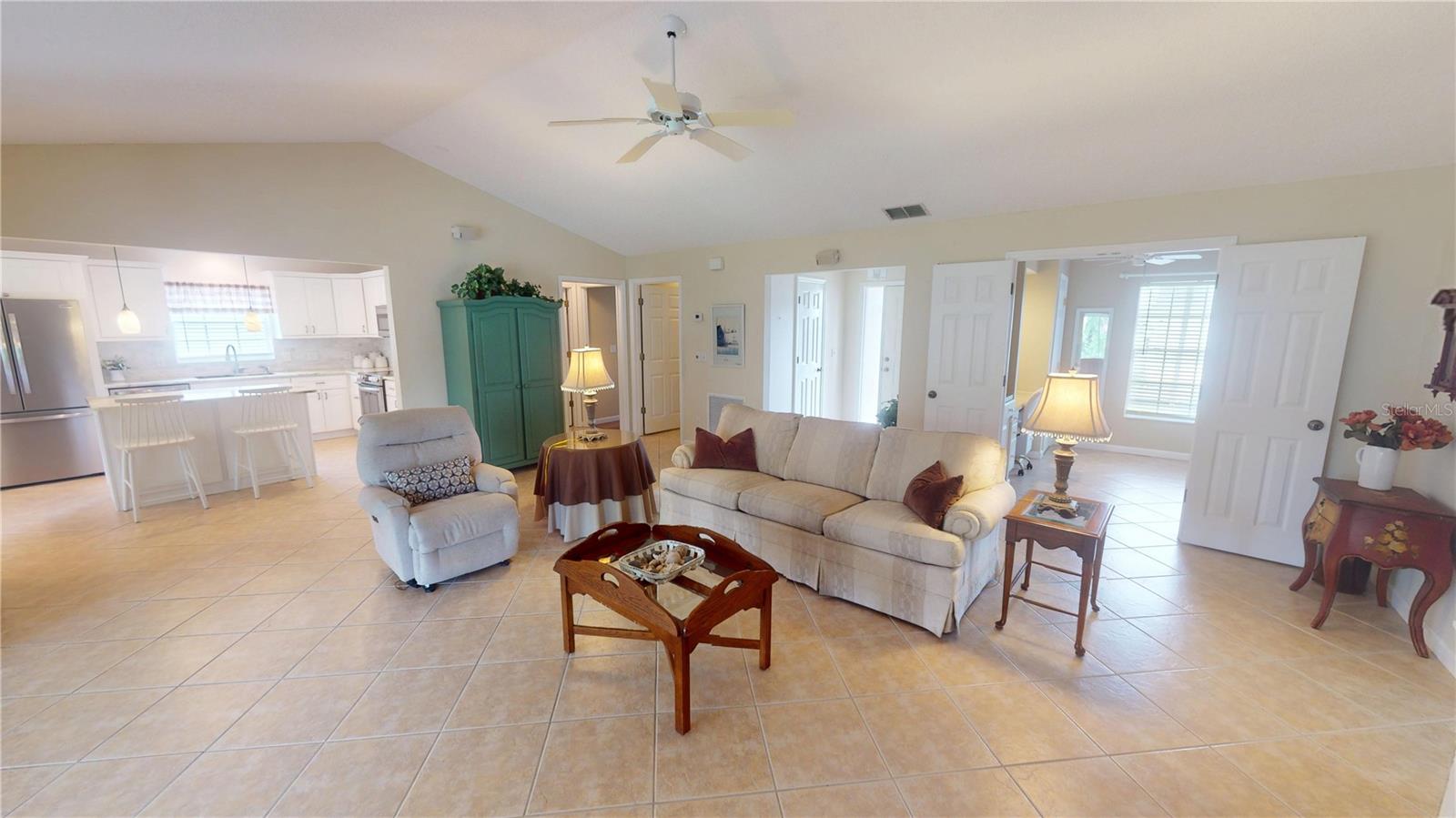 Image 5 of 40 For 399 Blue Springs Court 203
