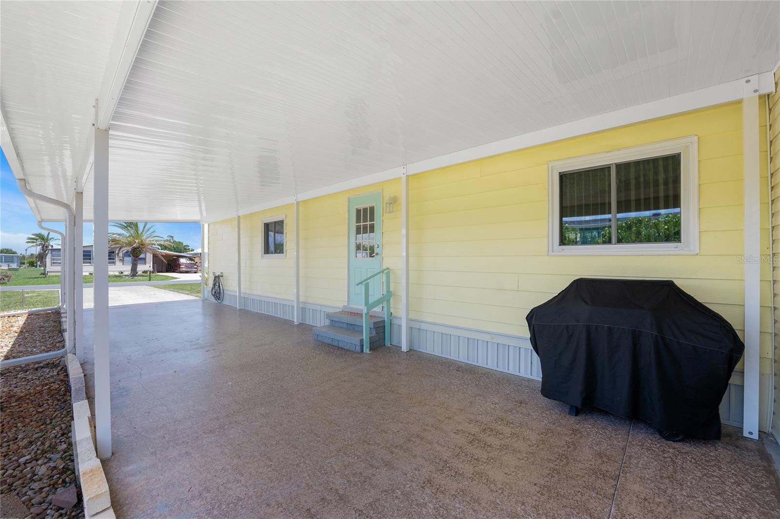 Image 6 of 37 For 6293 Sparrow Lane