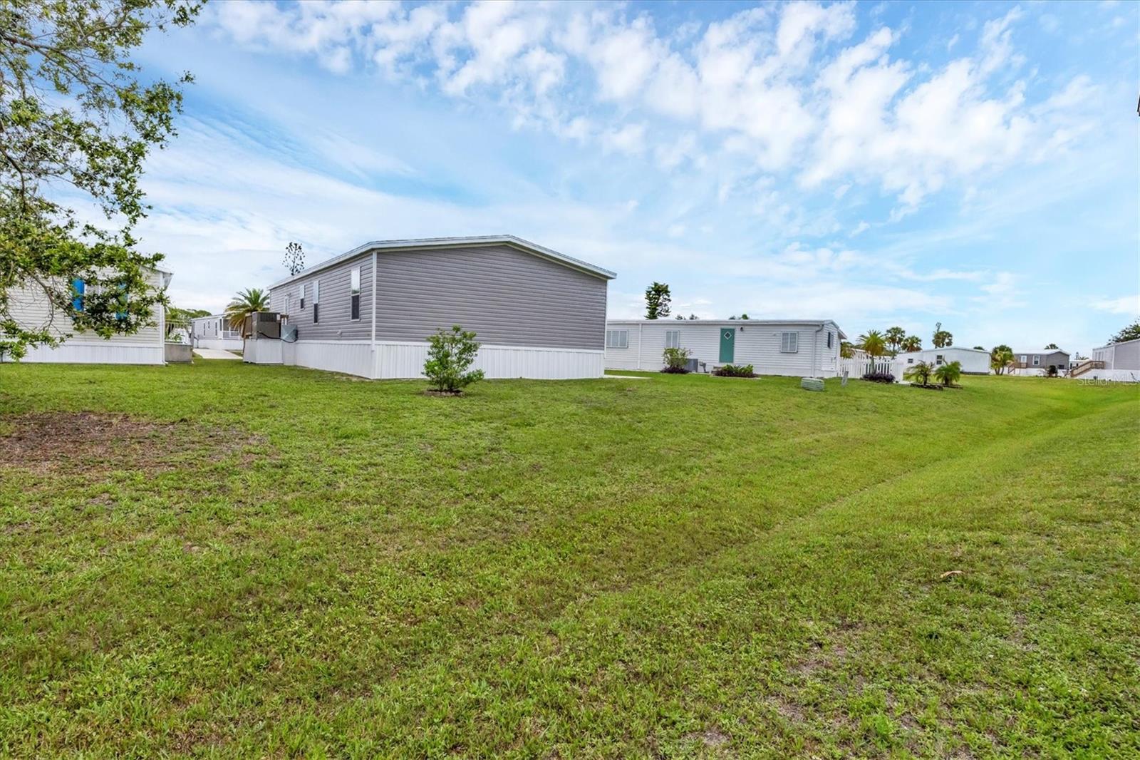 Image 31 of 50 For 7337 Desant Lane