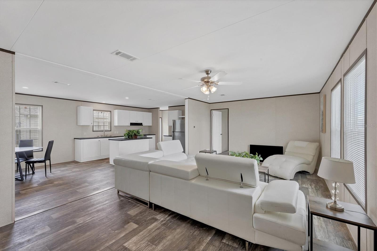 Image 6 of 50 For 7337 Desant Lane