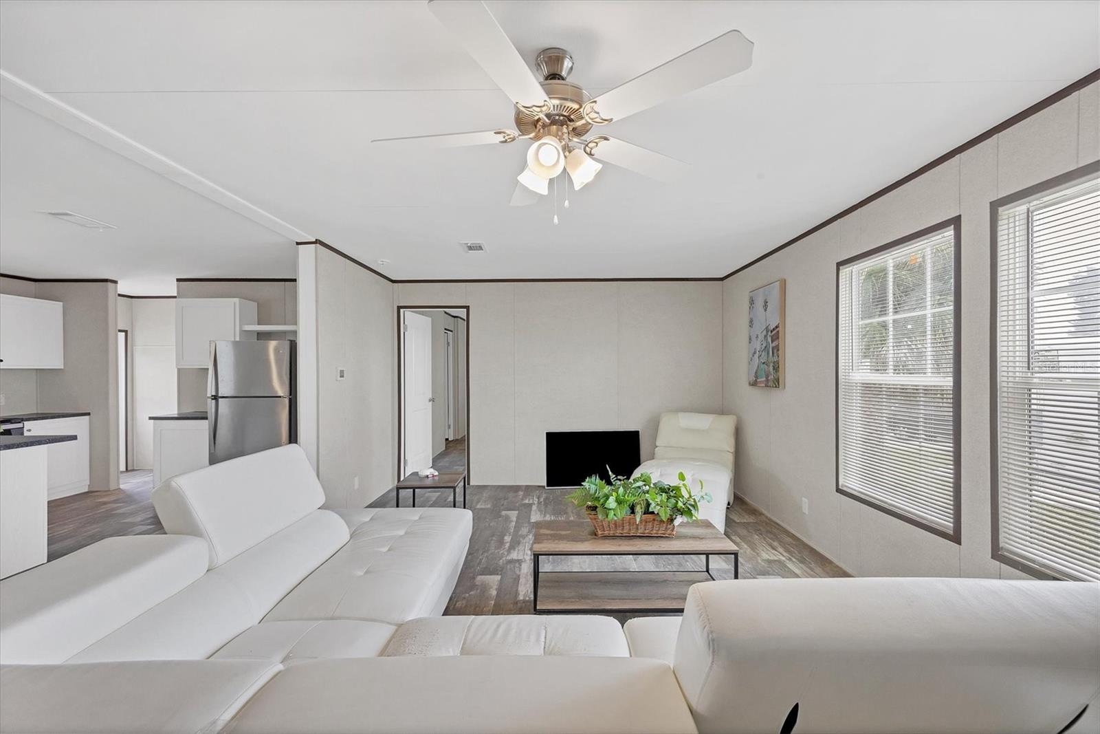 Image 7 of 50 For 7337 Desant Lane