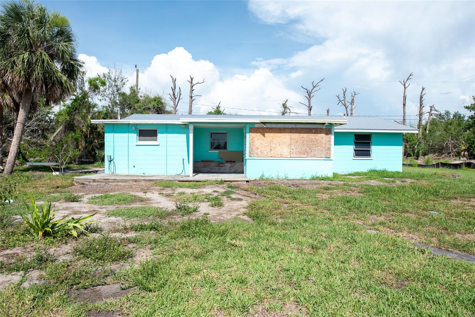Image 9 of 27 For 10452 Raymond Street