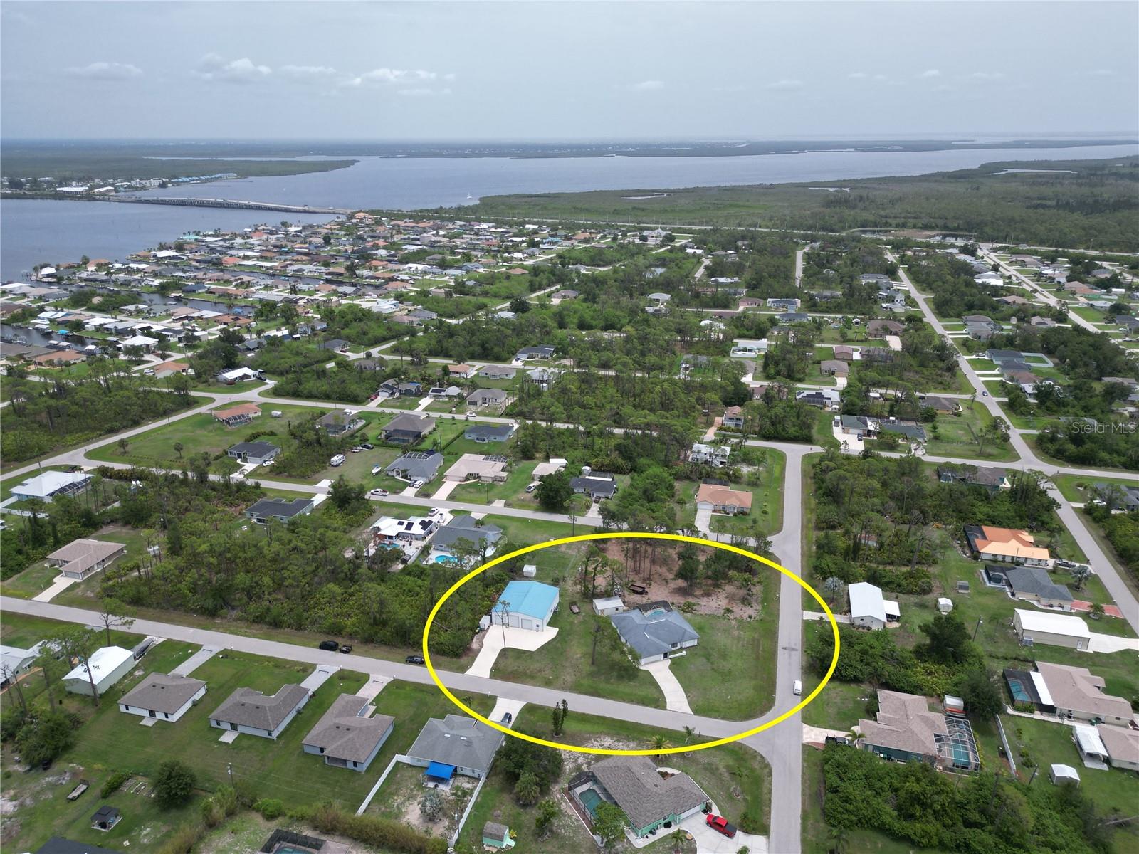 Image 12 of 51 For 5412 Ulysses Street