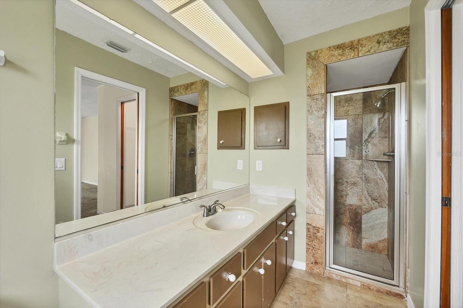 Image 21 of 51 For 5412 Ulysses Street