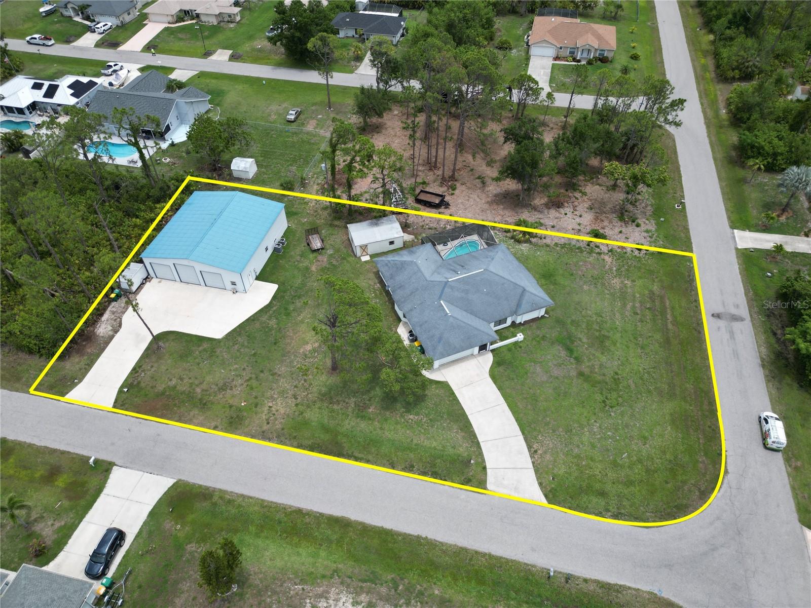 Image 5 of 51 For 5412 Ulysses Street