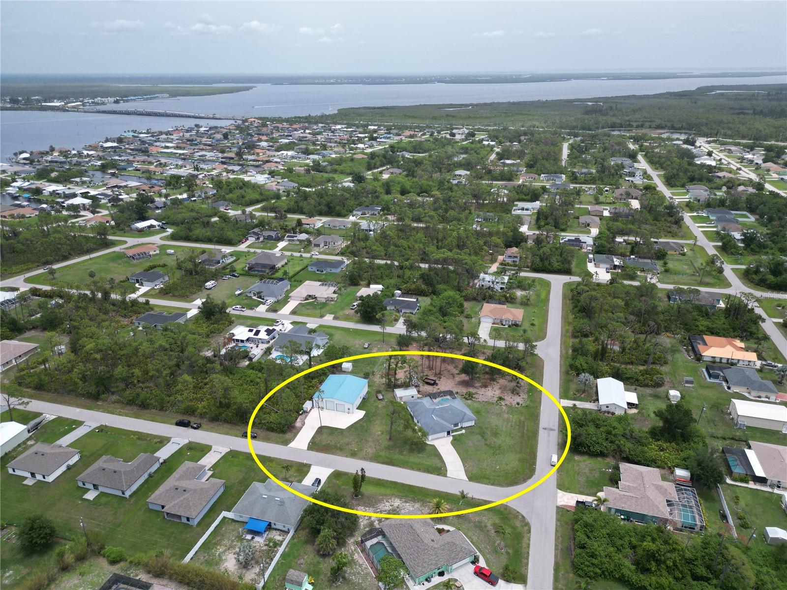 Image 7 of 51 For 5412 Ulysses Street