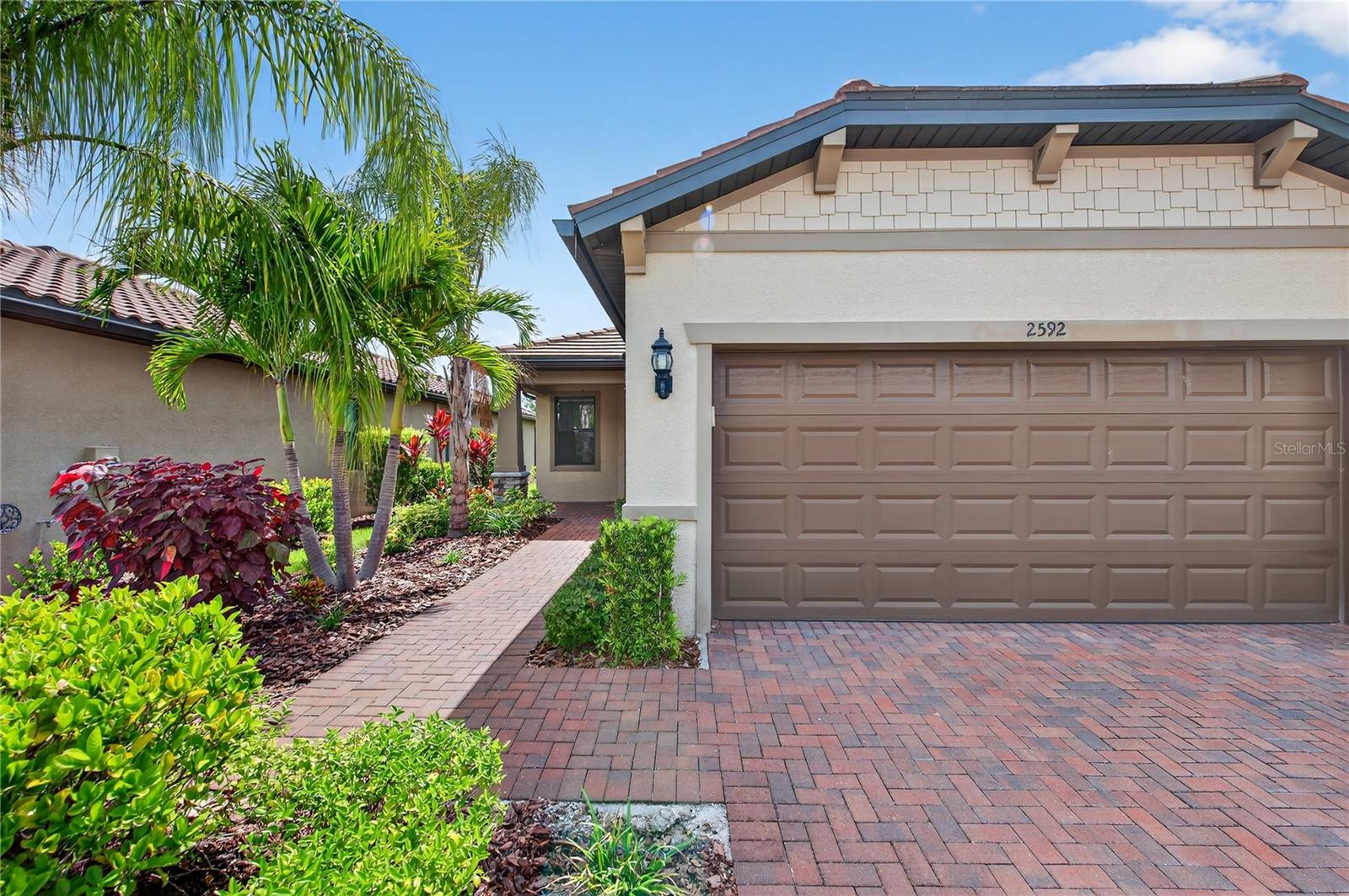 Image 4 of 82 For 2592 Brassica Drive