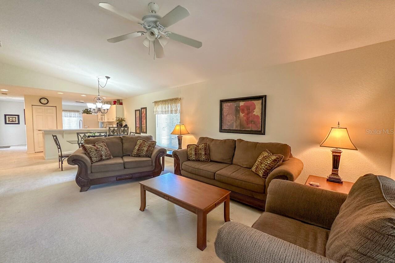 Image 16 of 47 For 9900 Fiddlers Green Circle 239
