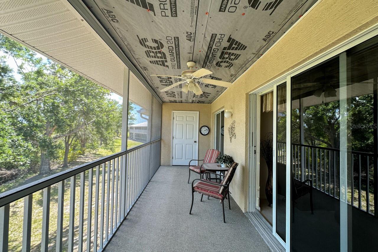 Image 38 of 47 For 9900 Fiddlers Green Circle 239