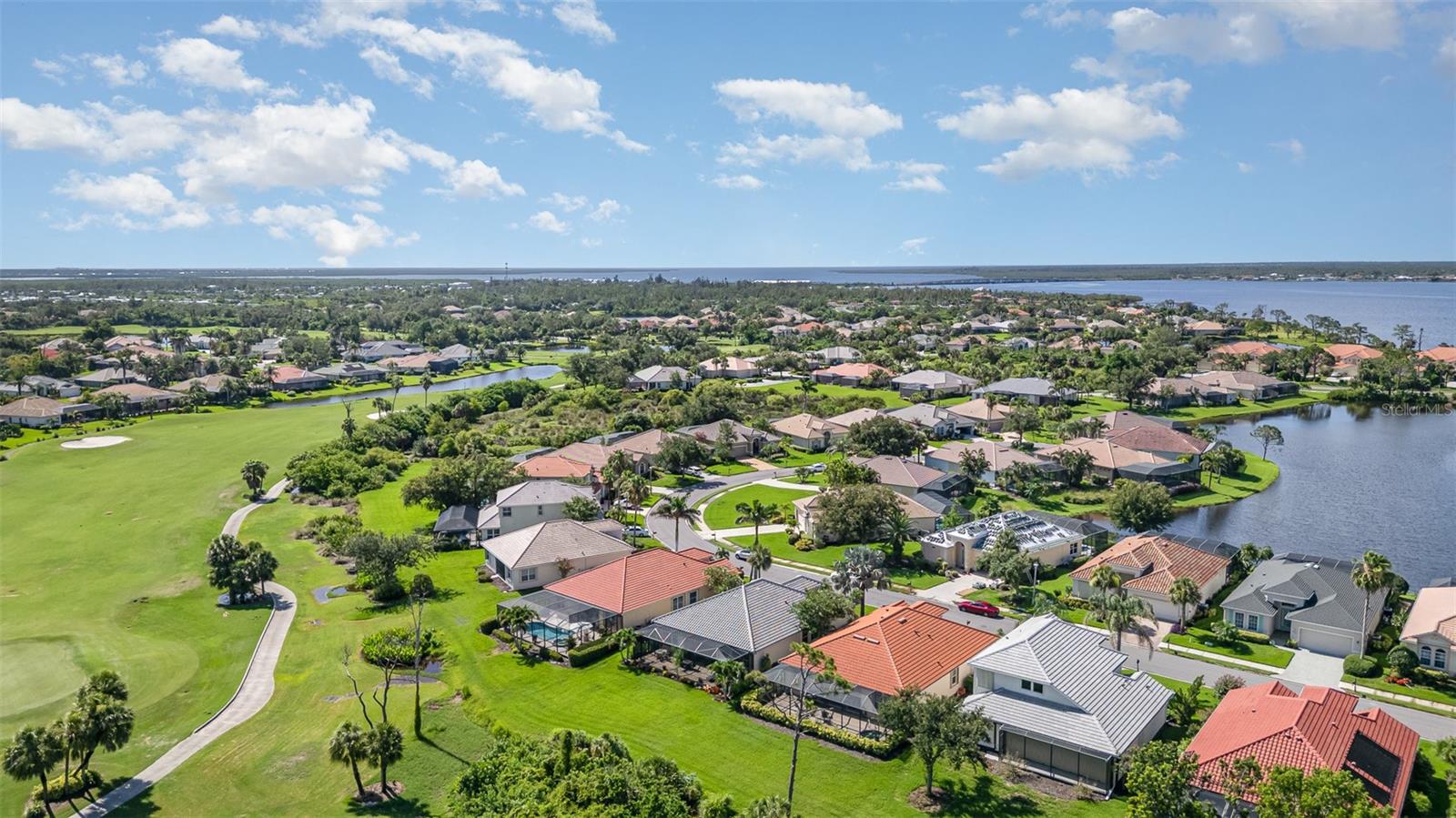 Image 30 of 62 For 13376 Golf Pointe Drive