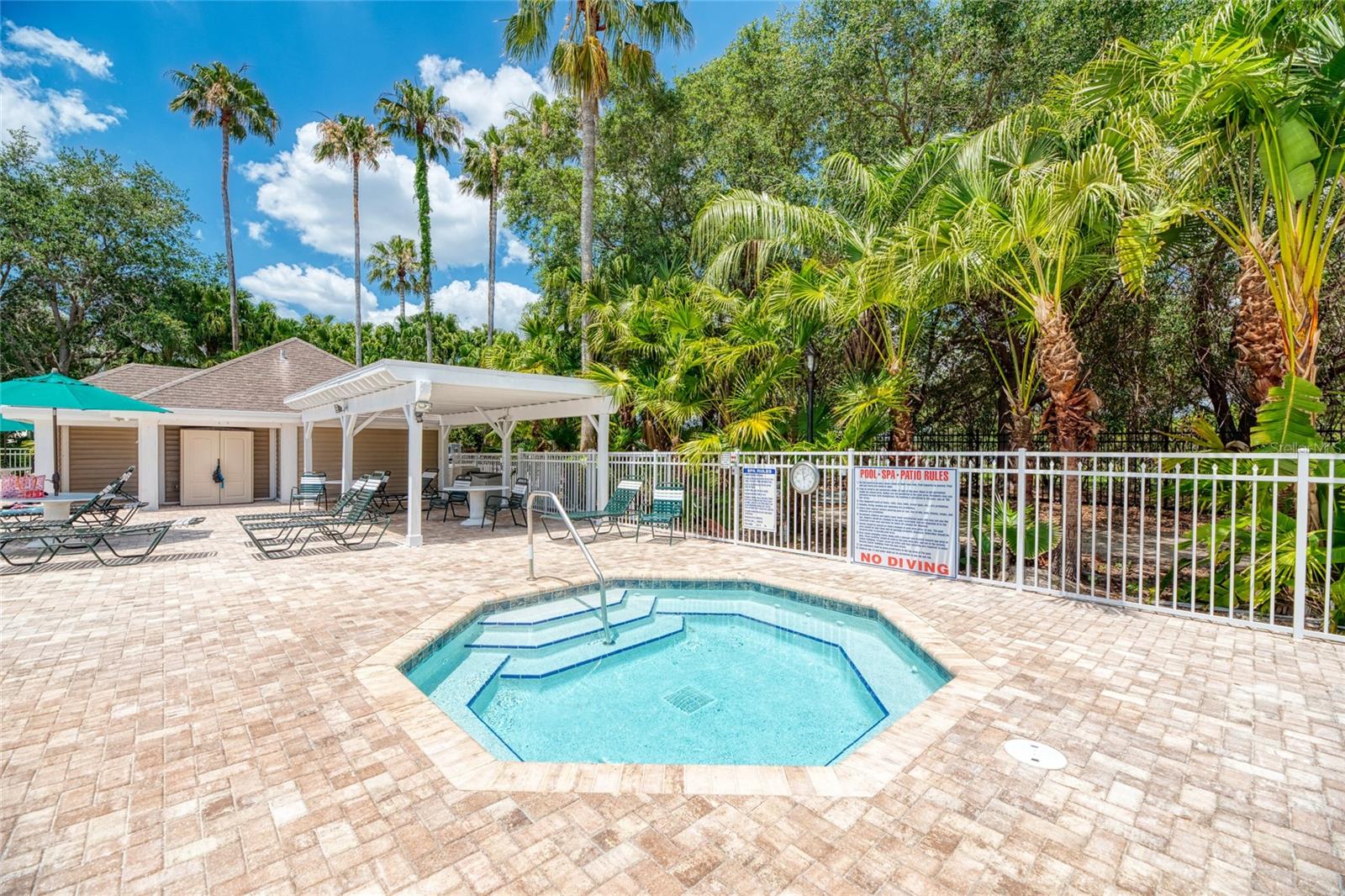 Image 58 of 62 For 13376 Golf Pointe Drive