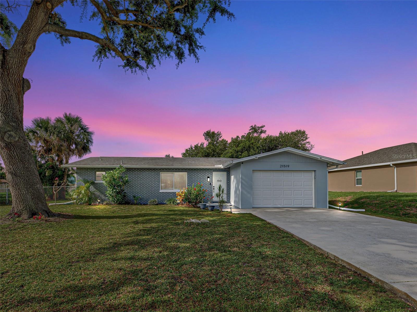 Details for 21519 Fairway Ave, PORT CHARLOTTE, FL 33952