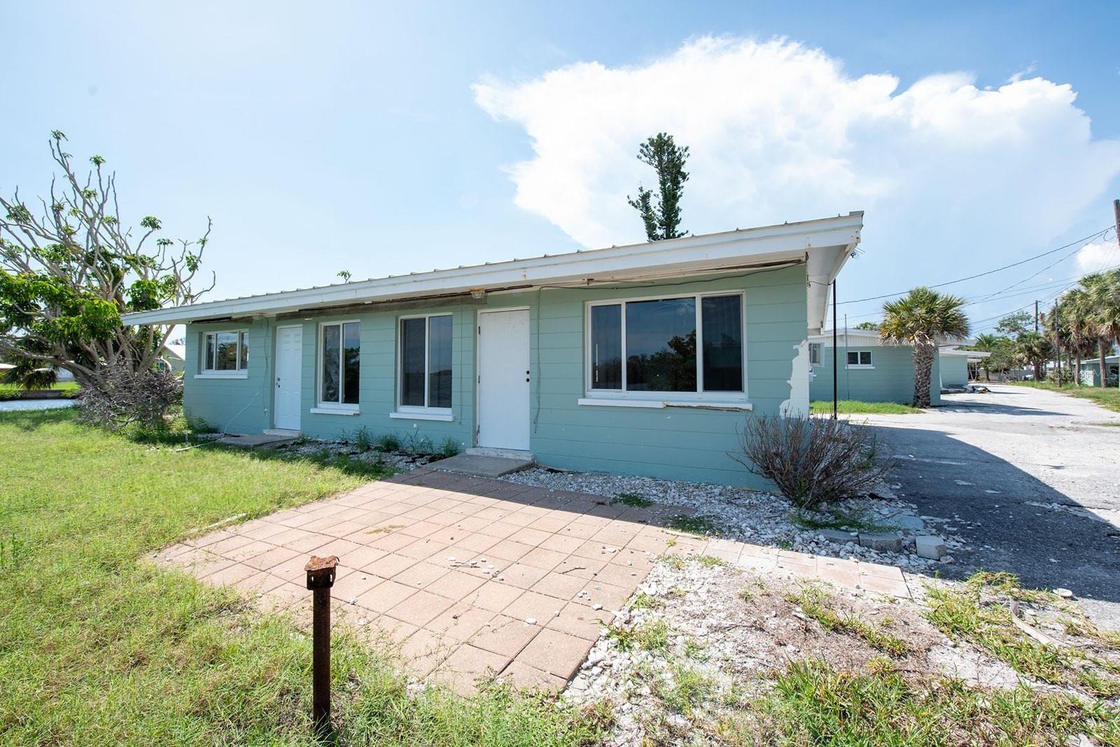Image 11 of 25 For 1790 Manor Road