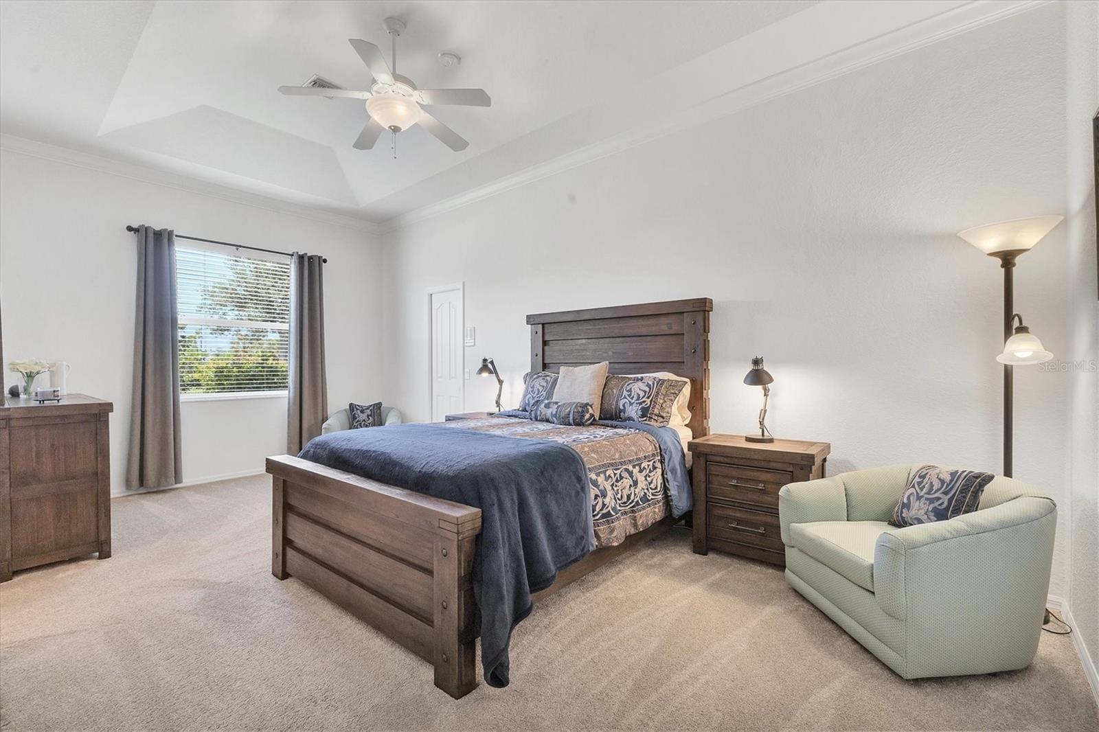 Image 17 of 49 For 1002 Rotonda Circle