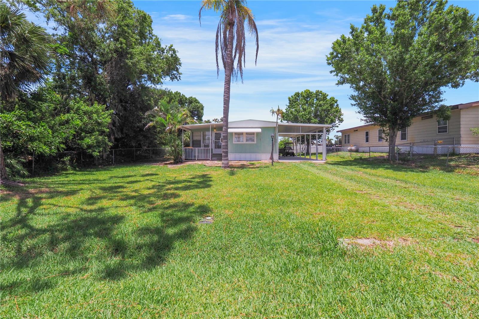 Image 10 of 31 For 8224 Pinetree Lane