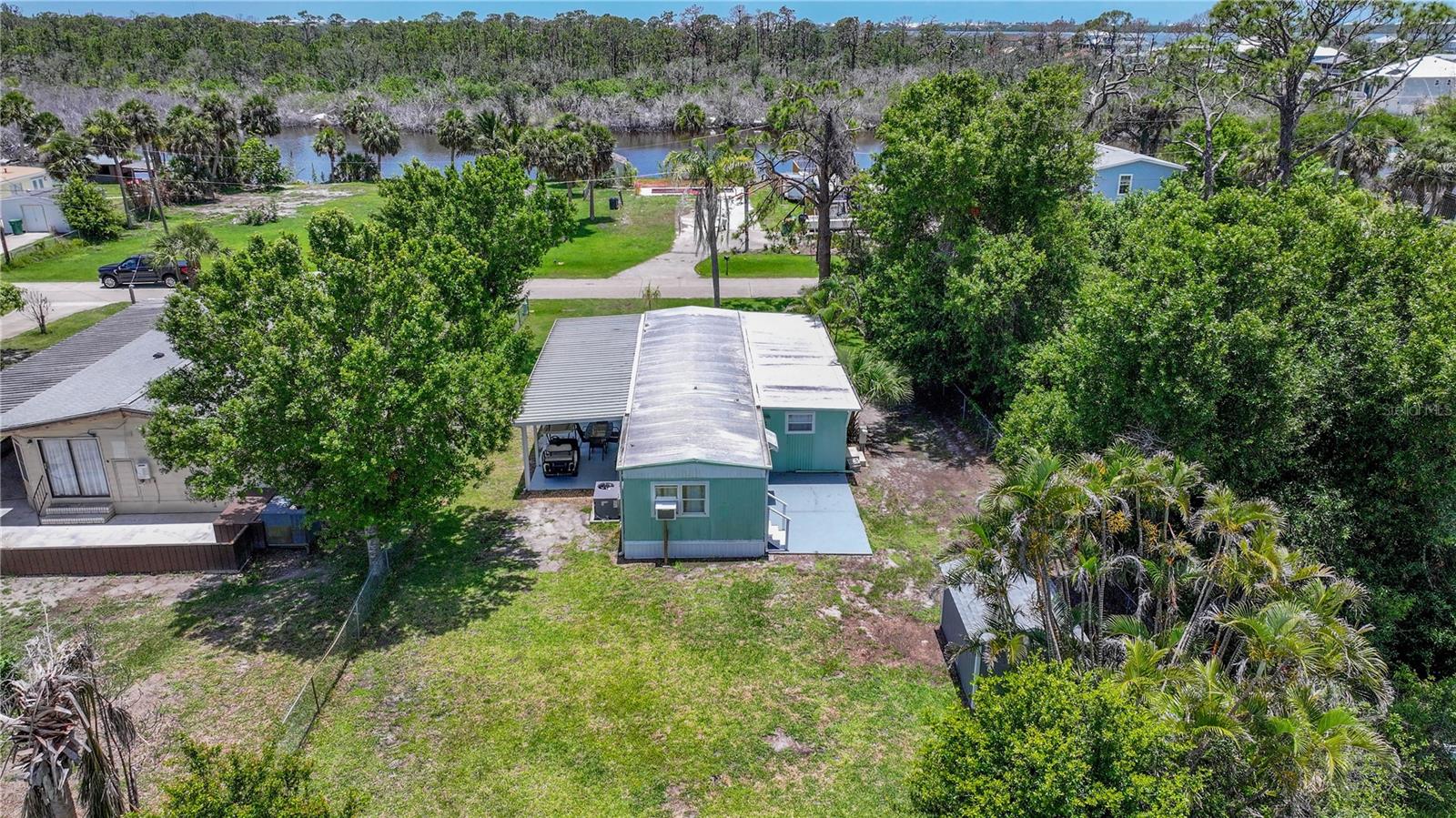 Image 4 of 31 For 8224 Pinetree Lane