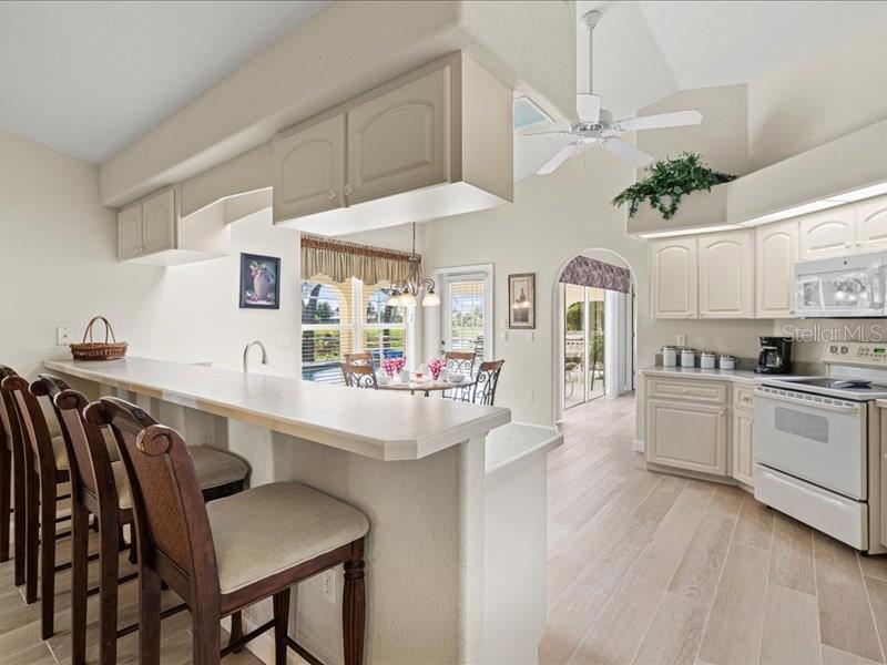 Image 21 of 72 For 23 Pine Valley Court