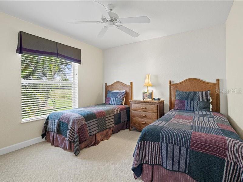 Image 40 of 72 For 23 Pine Valley Court