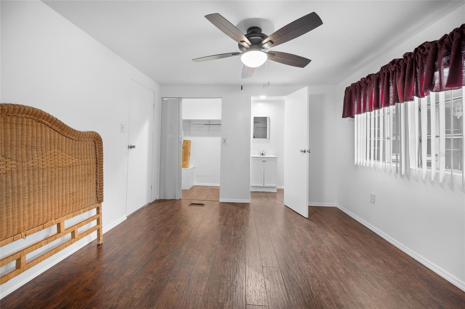 Image 14 of 35 For 1800 Englewood Road 123