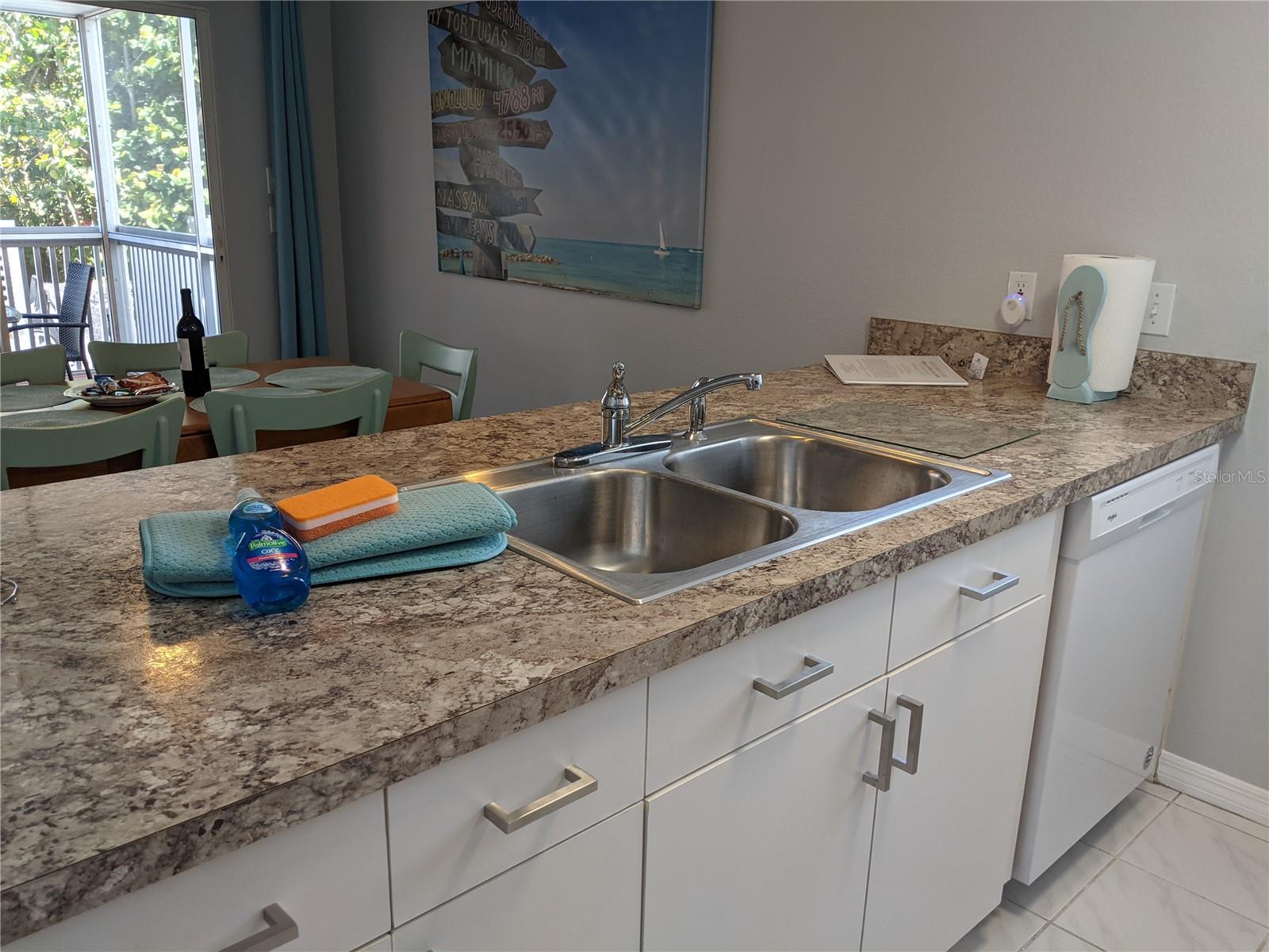 Image 11 of 56 For 2373 Beach Road 1c