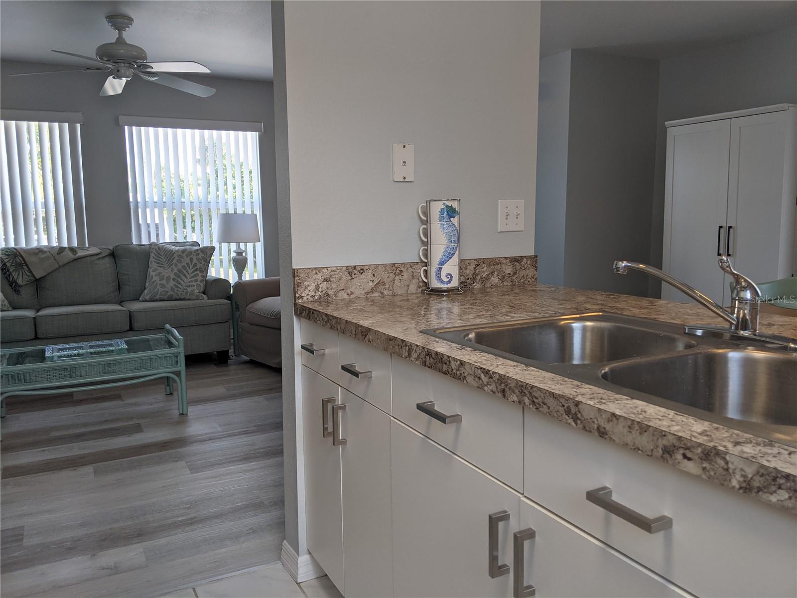 Image 12 of 56 For 2373 Beach Road 1c