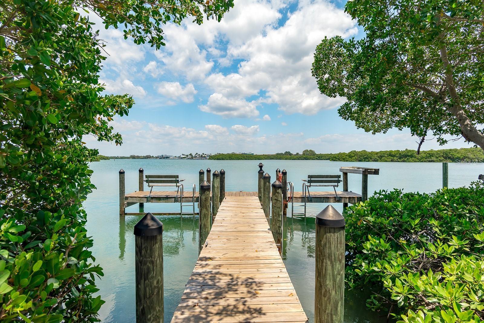 Image 2 of 56 For 2373 Beach Road 1c