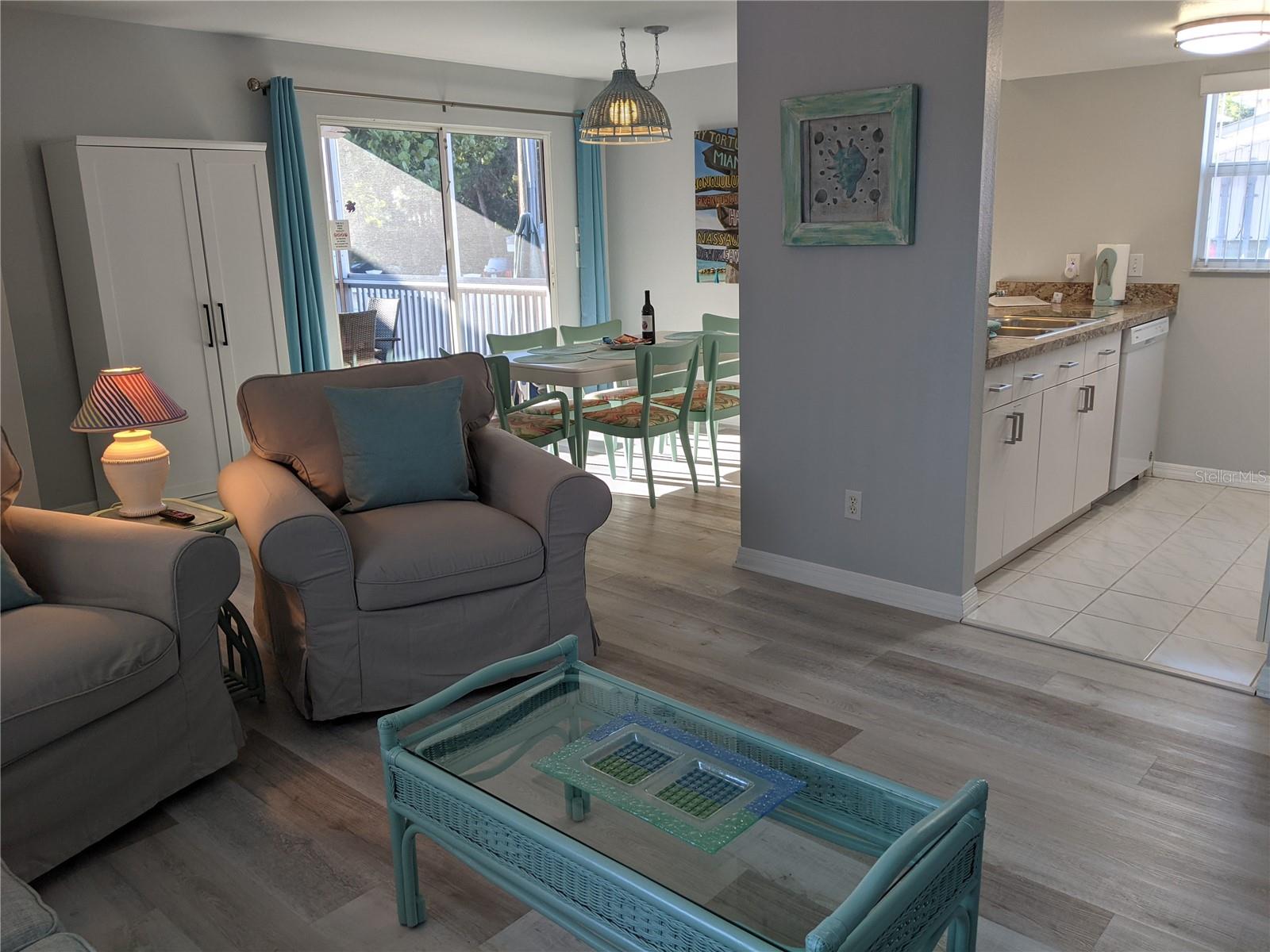 Image 22 of 56 For 2373 Beach Road 1c