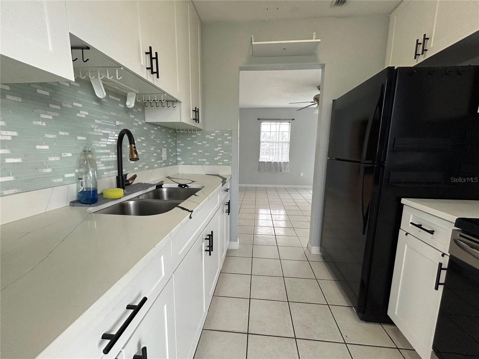 Image 10 of 18 For 8630 Aero Avenue