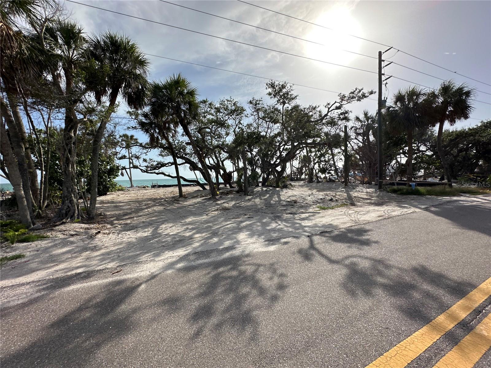 Image 4 of 16 For 6960 Manasota Key Road