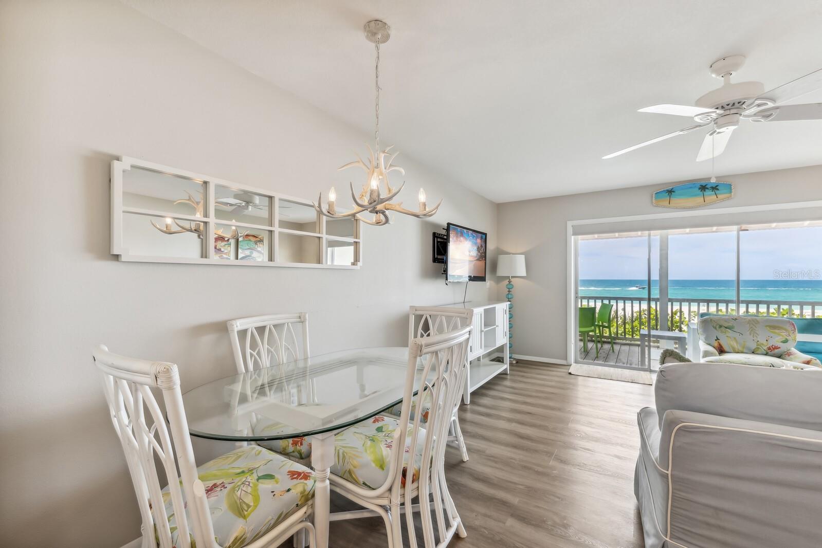 Image 5 of 21 For 290 Gulf Boulevard 14