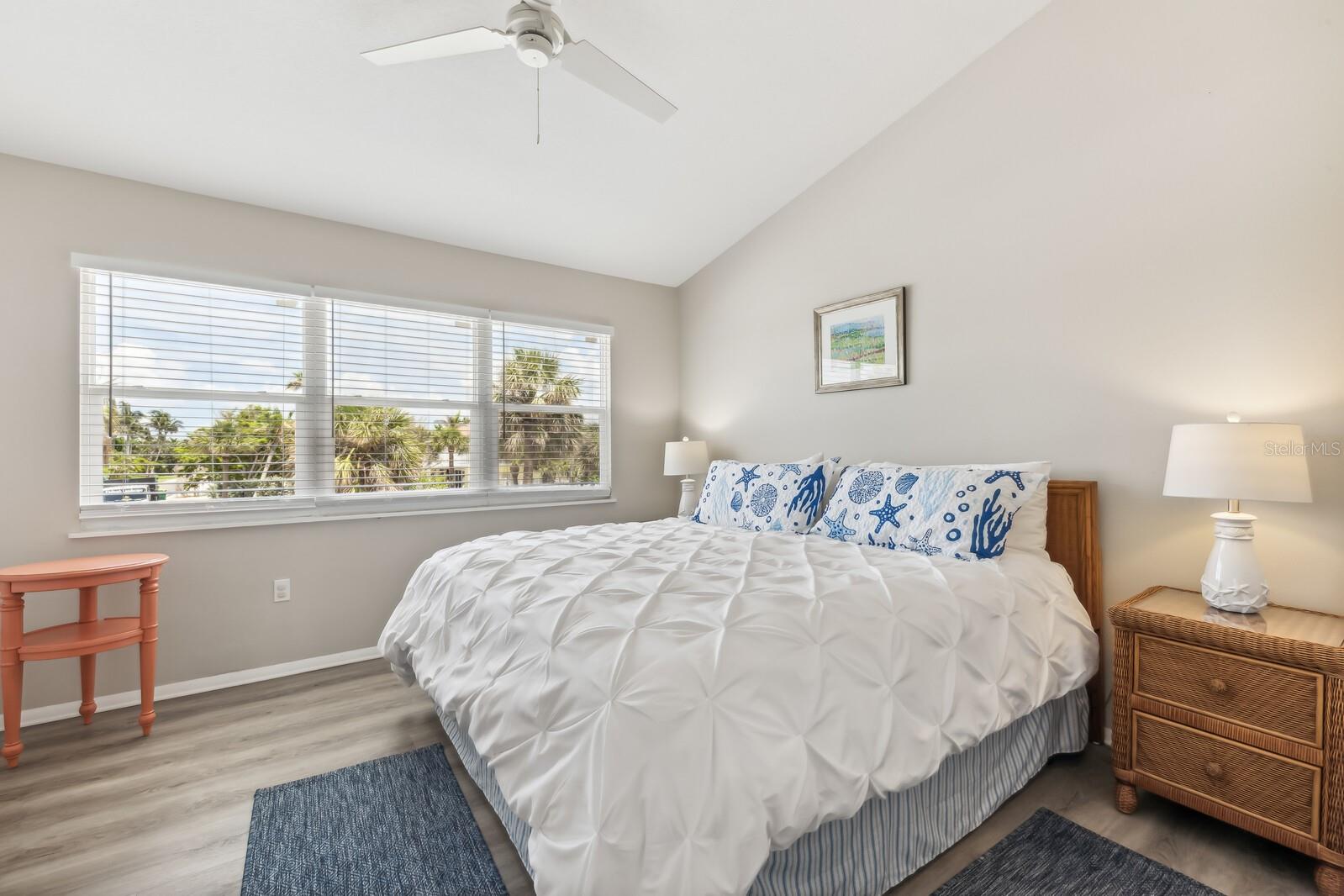 Image 8 of 21 For 290 Gulf Boulevard 14