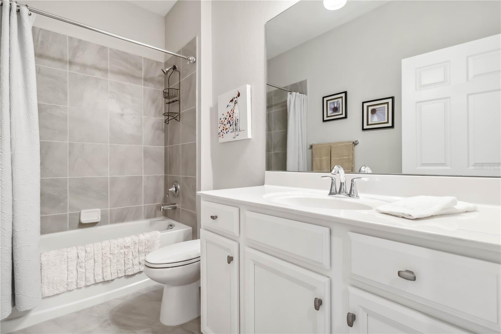 Image 27 of 62 For 24028 Canterwood Way