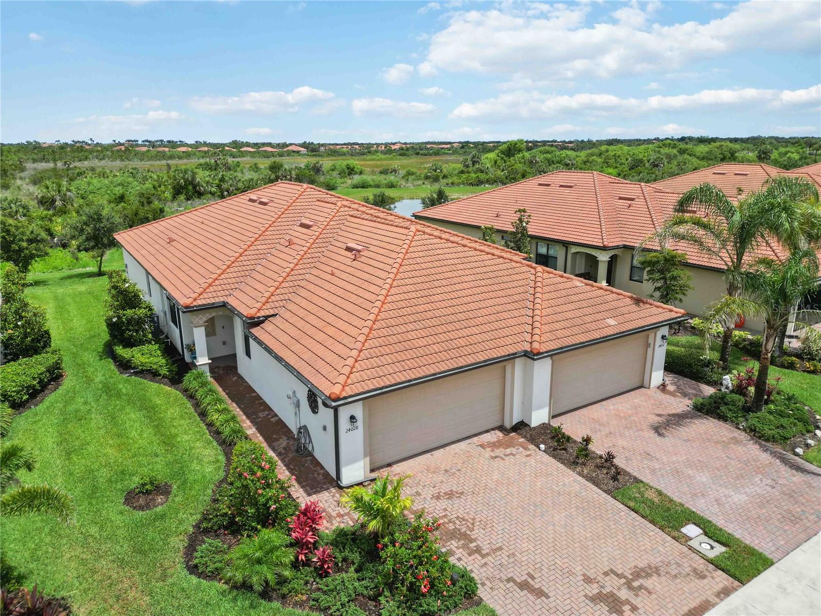 Image 45 of 62 For 24028 Canterwood Way