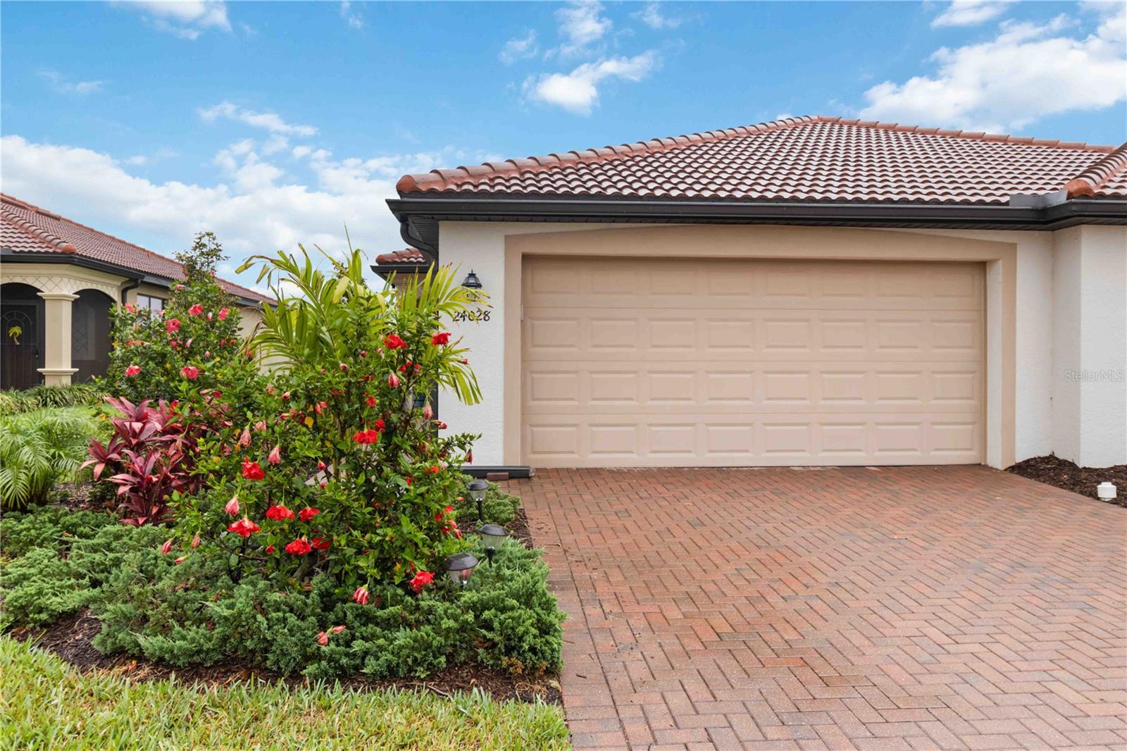 Image 5 of 62 For 24028 Canterwood Way