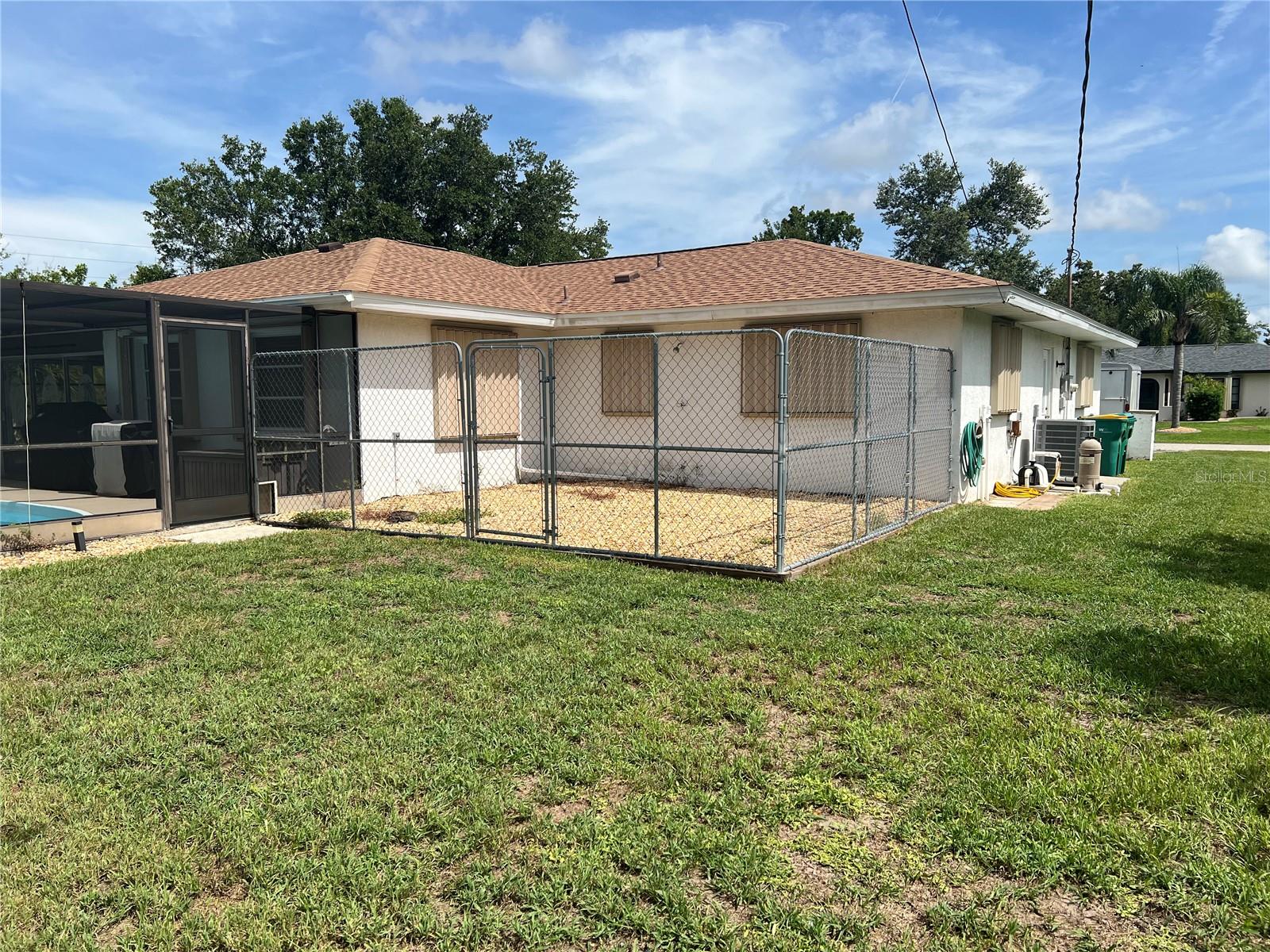 Image 41 of 53 For 11029 Vanessa Avenue