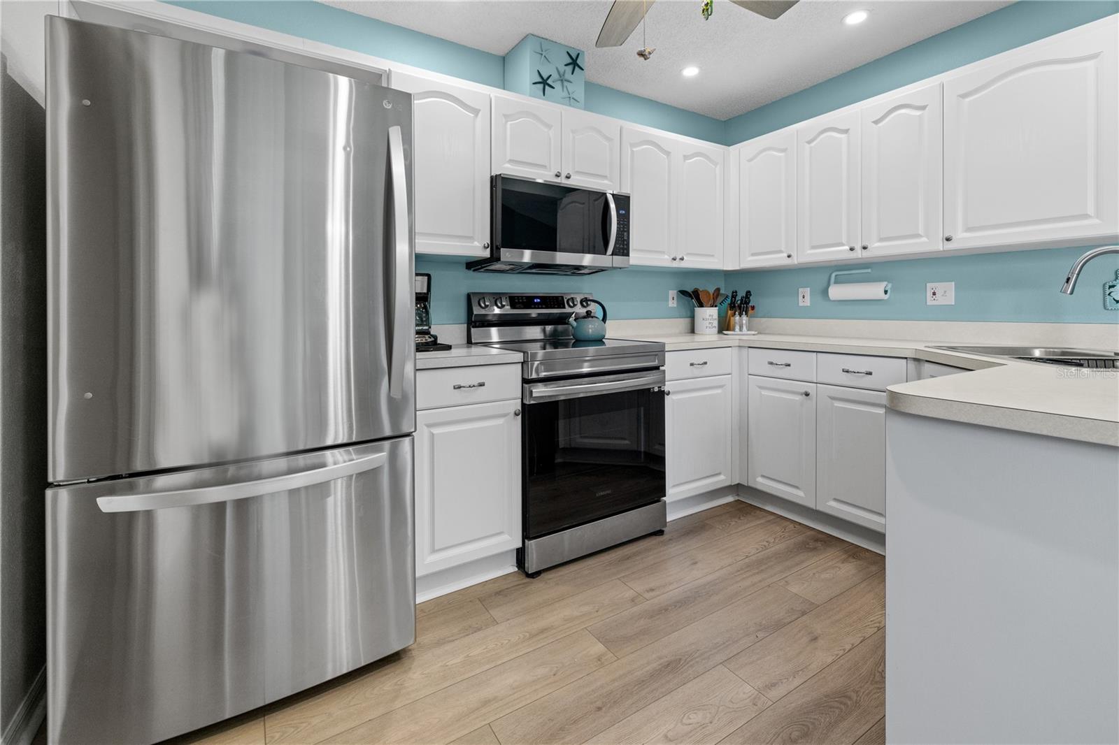 Image 12 of 54 For 237 Park Forest Boulevard