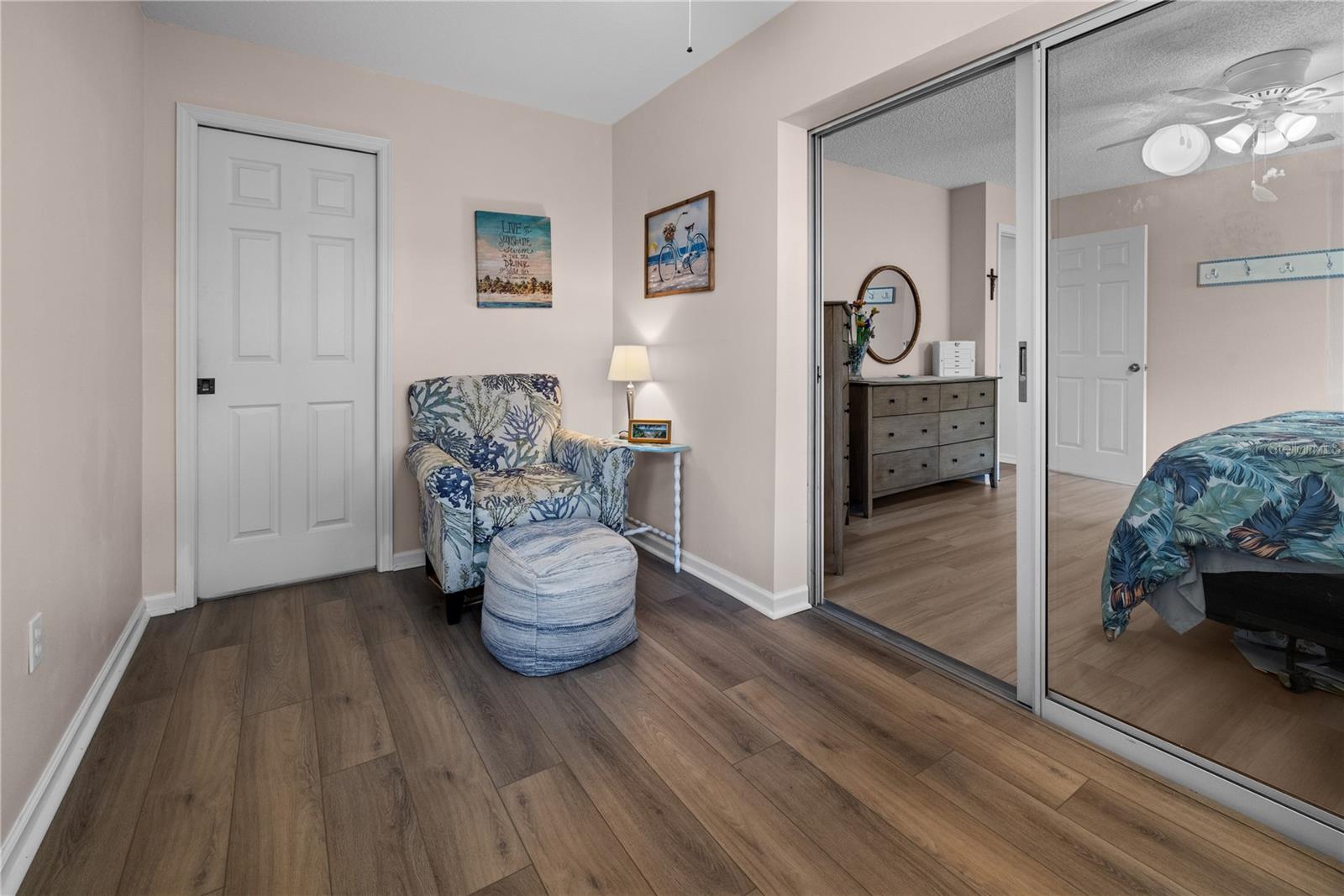 Image 18 of 54 For 237 Park Forest Boulevard