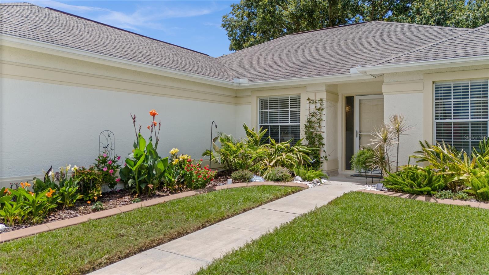 Image 3 of 54 For 237 Park Forest Boulevard