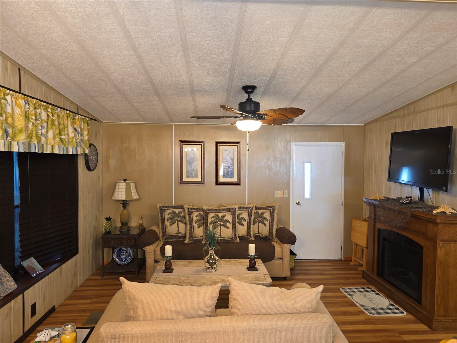Image 11 of 13 For 1441 Kingfisher Drive