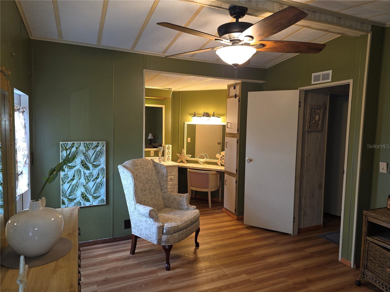 Image 6 of 13 For 1441 Kingfisher Drive